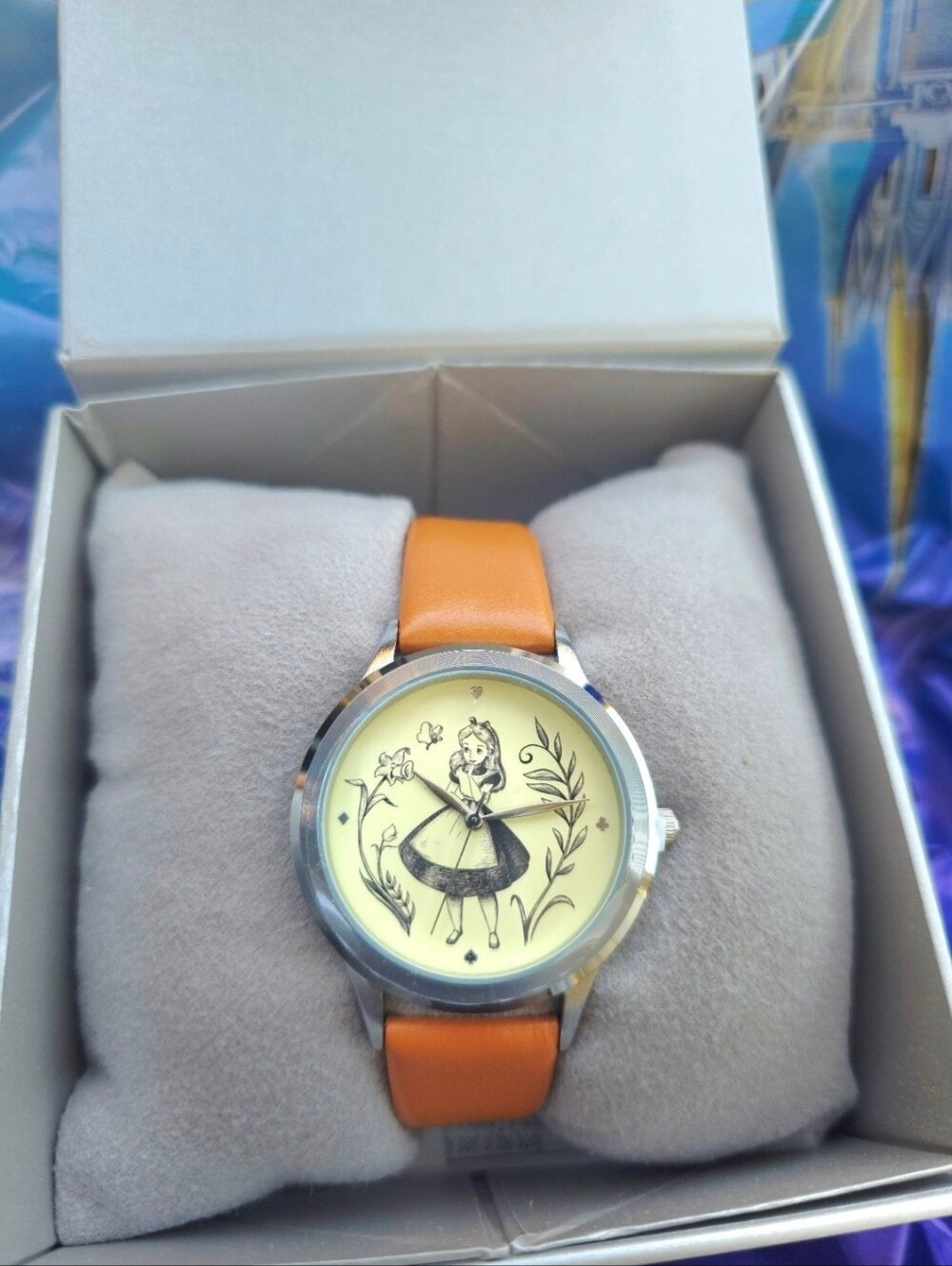 Disney Parks Alice In Wonderland Watch